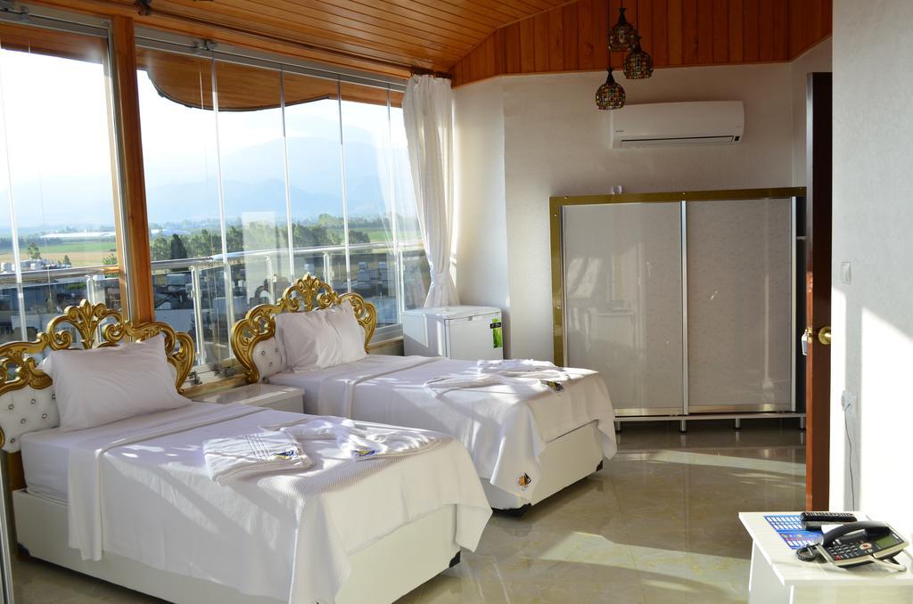 Alev Palace Otel Arsuz Bilik gambar