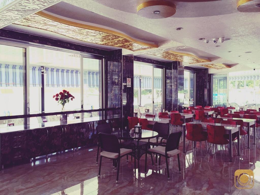 Alev Palace Otel Arsuz Luaran gambar