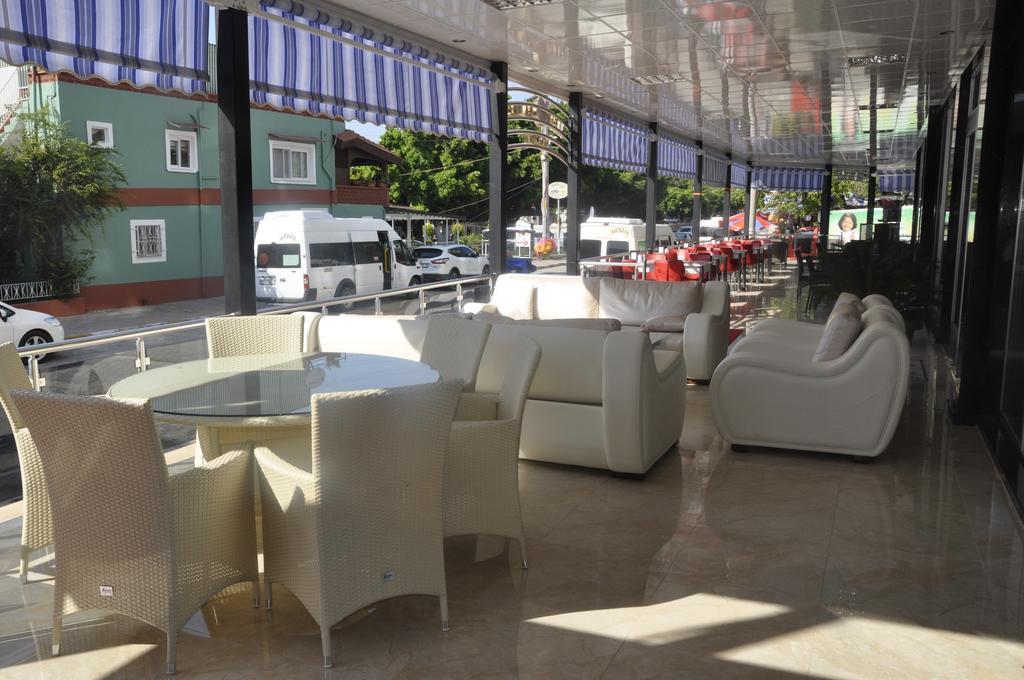 Alev Palace Otel Arsuz Luaran gambar