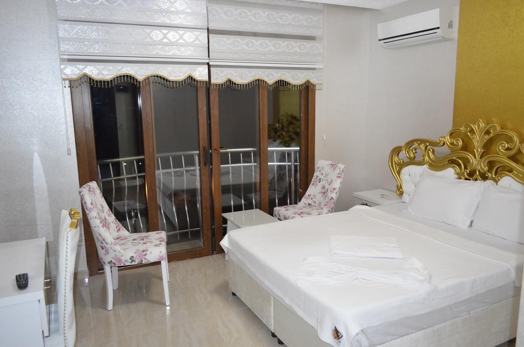 Alev Palace Otel Arsuz Luaran gambar