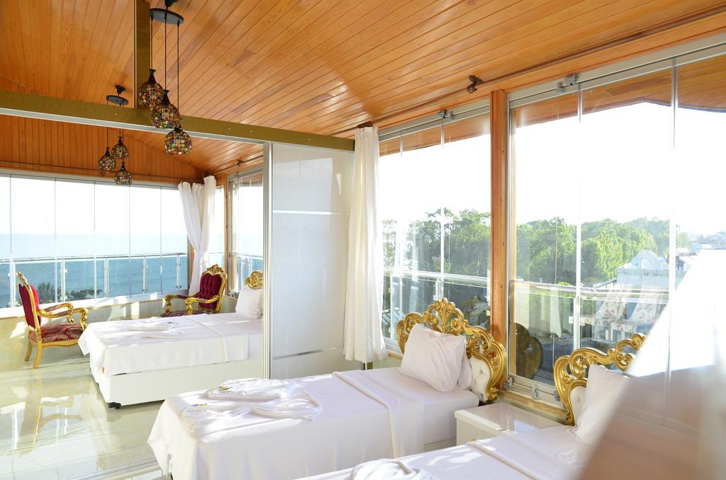 Alev Palace Otel Arsuz Luaran gambar